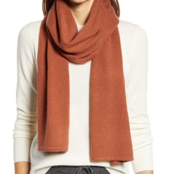 Everlane Accessories - Everlane The cashmere scarf